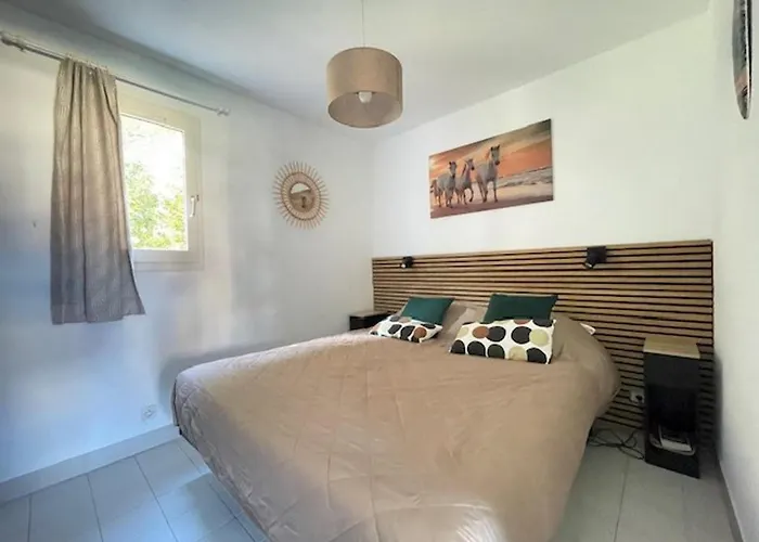 Lägenhet 3 Pieces Climatise Avec Terrasse Au Lavandou - Fr-1-308-168 Le Lavandou